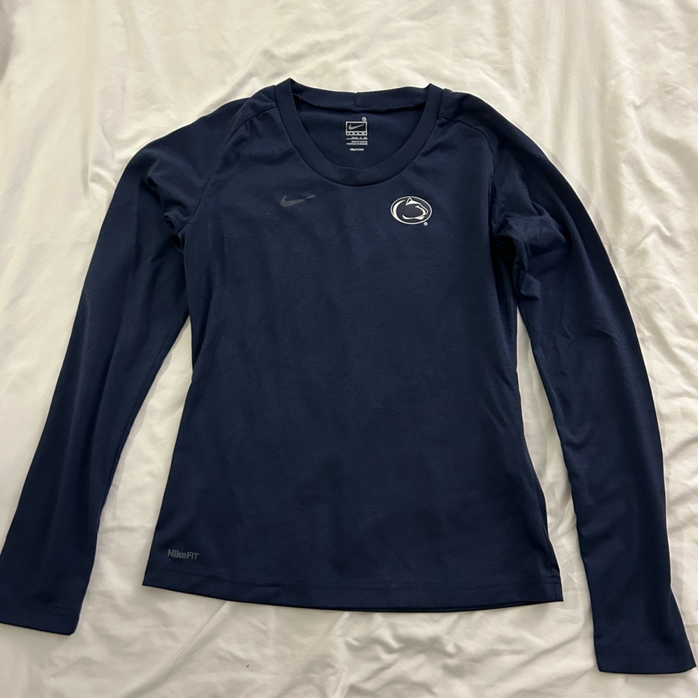 Penn State Nike team issued gear, long sleeve drifit